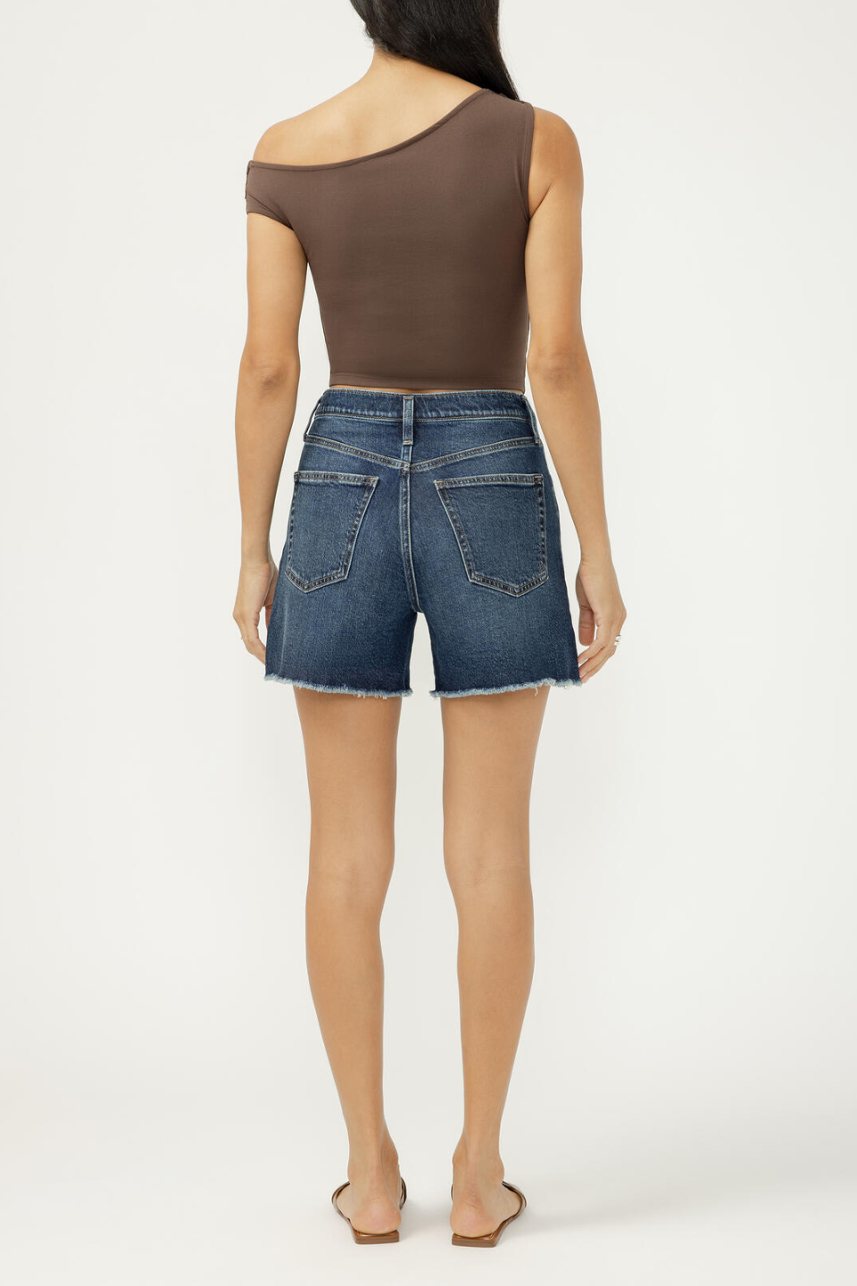 SILVER Suki Mid Rise Long Shorts SILVER