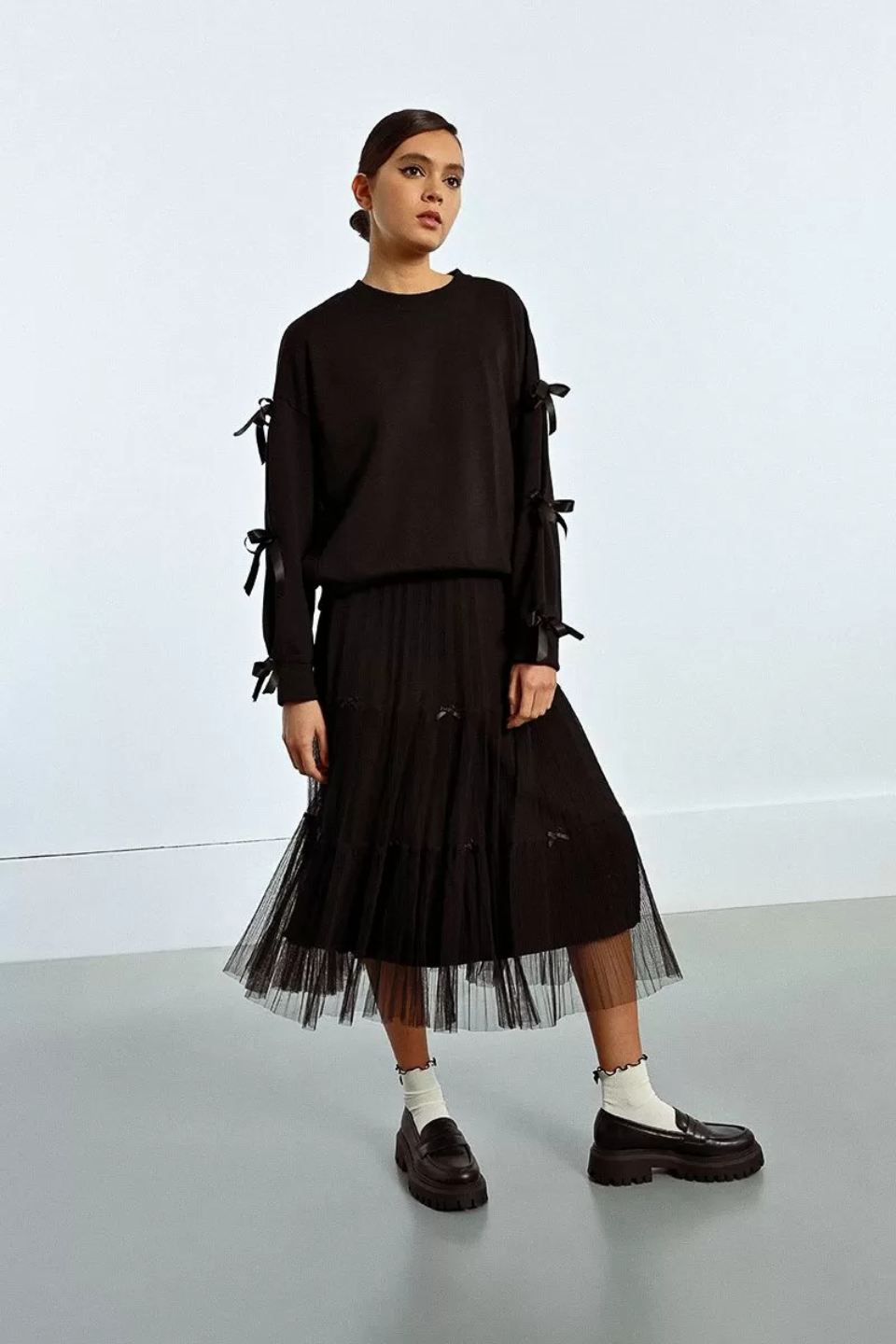 Tulle skirt with bow details