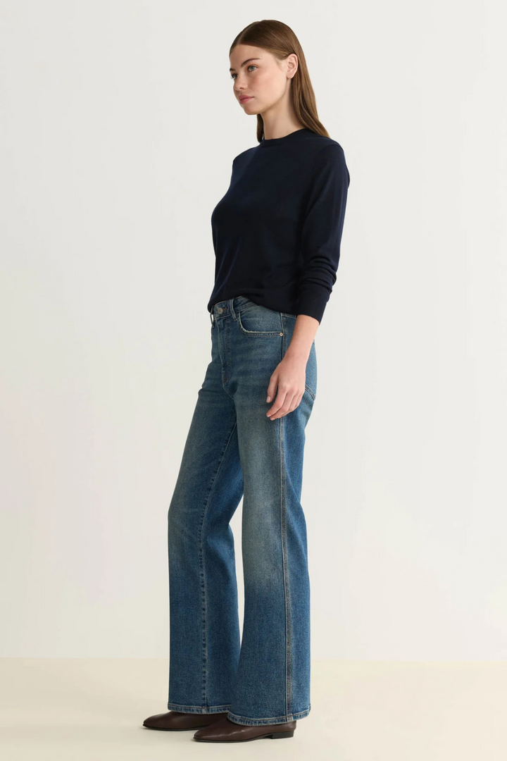 Sat - 90's straight jeans 31"