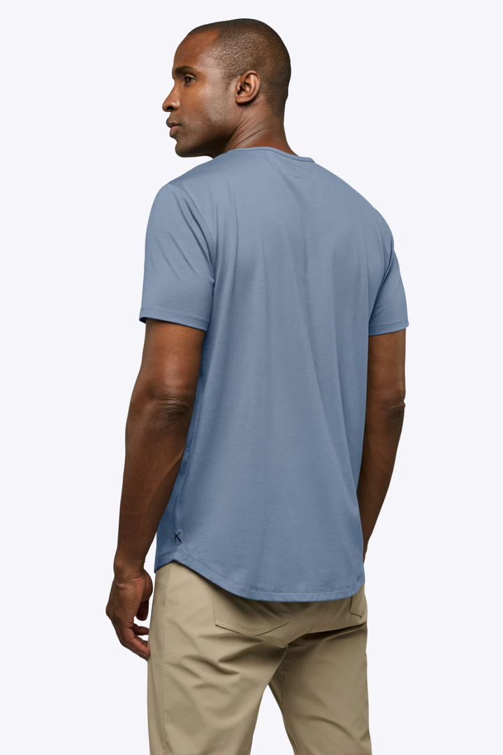 AO Curve-Hem Tee