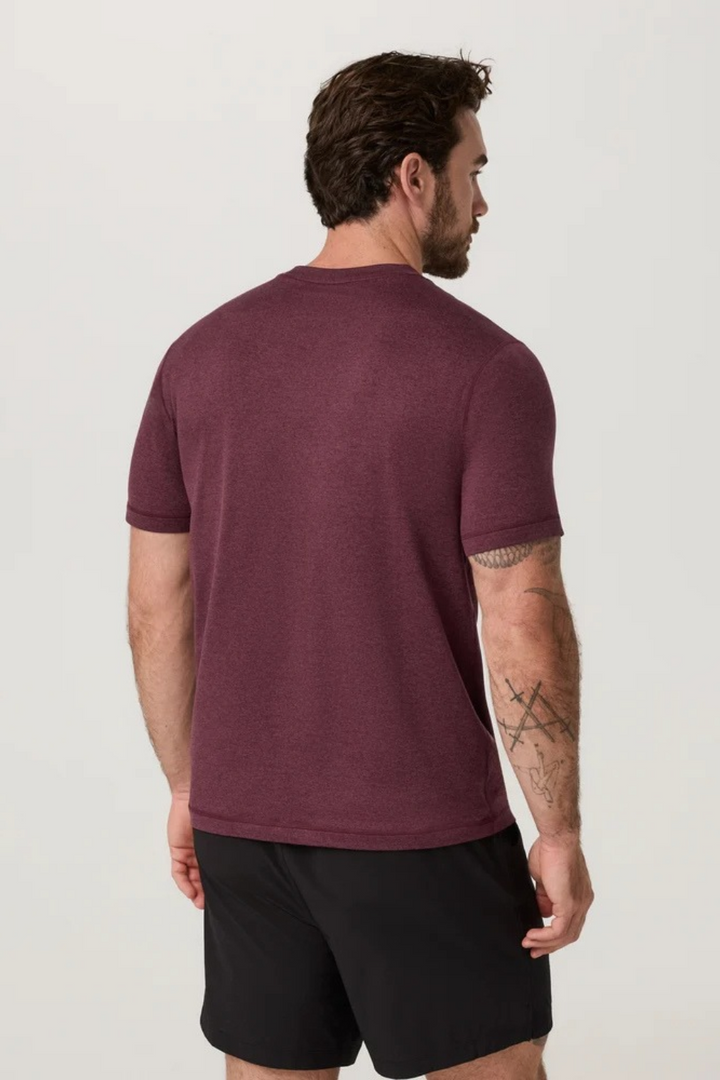 Vuori Short Sleeve Ponto Performance Tee