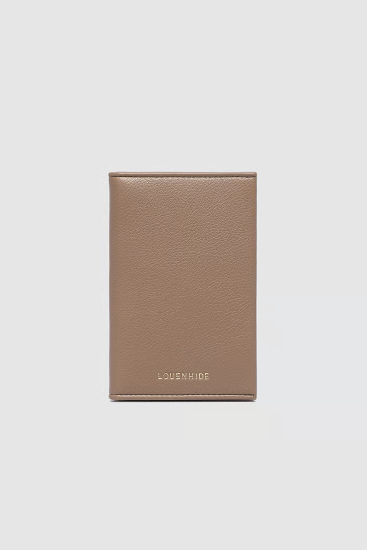 LOUENHIDE Venice Passport Holder in Mocha - Hot Peppers Clothing