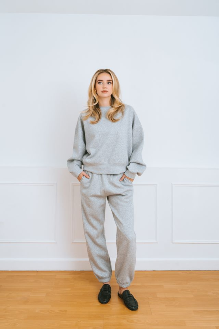 Best Friend Crew in Grey