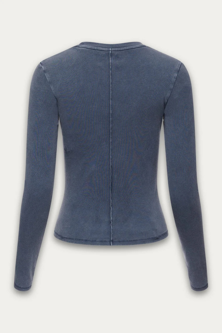 Brielle Vintage Long sleeve in Washed Blue