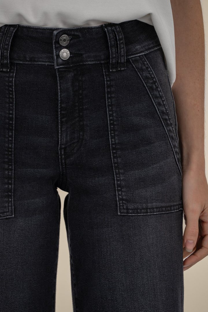 Jodi High Rise Straight Leg