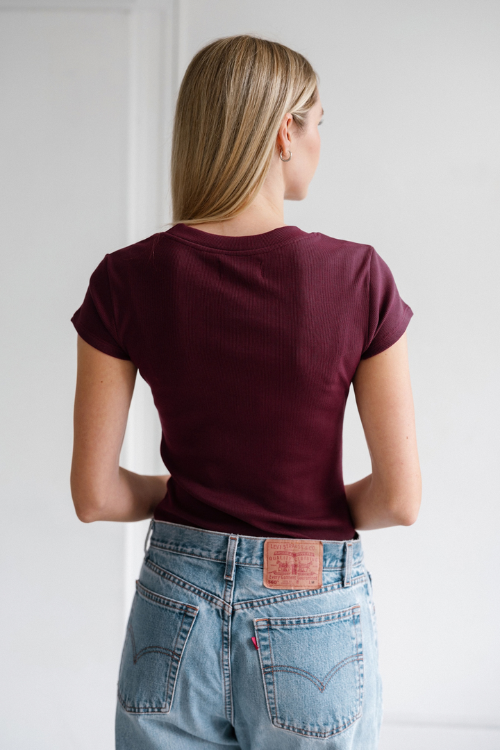 Brunette The Label Ribbed Tee