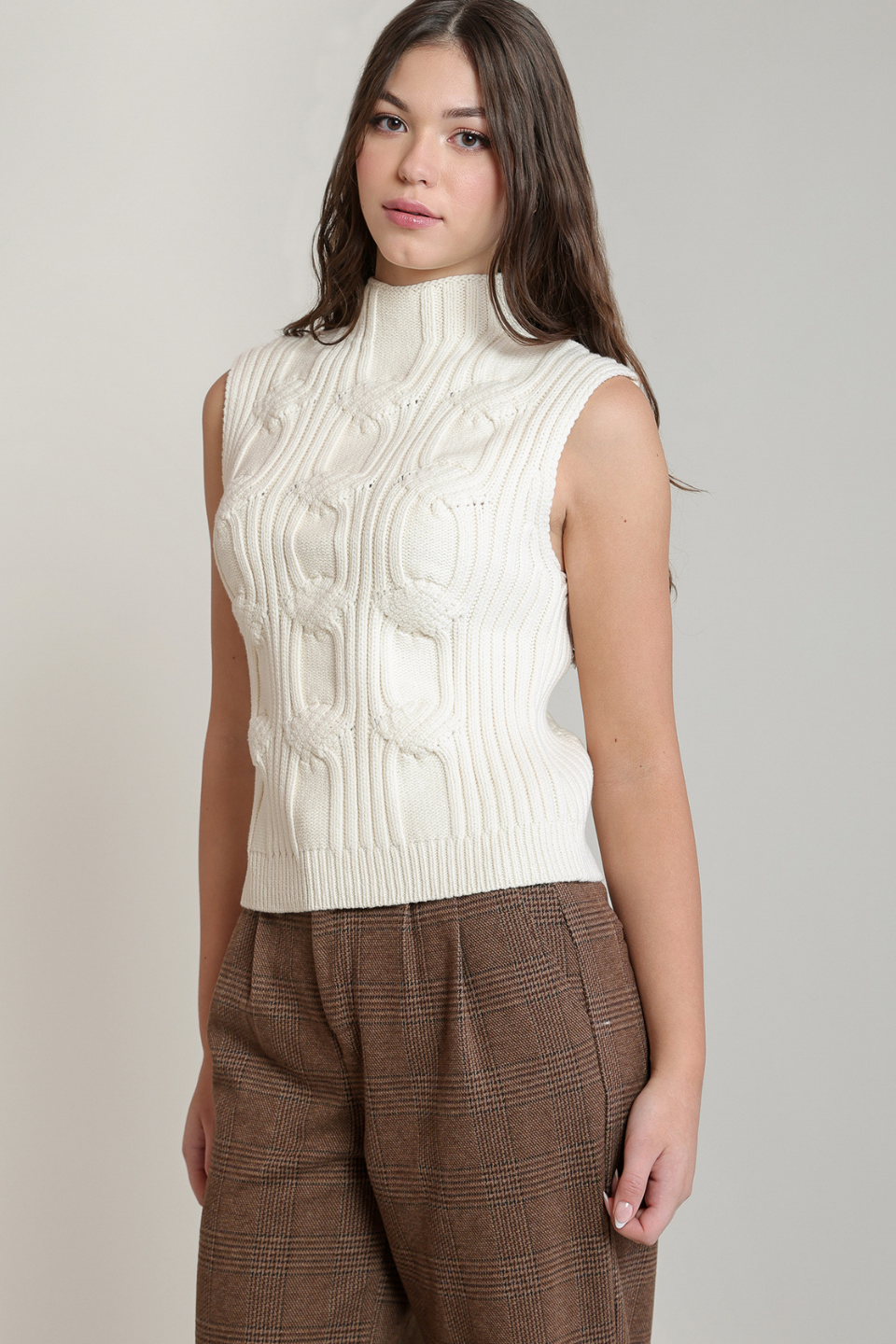 Dex Nolyn Cable Knit Vest