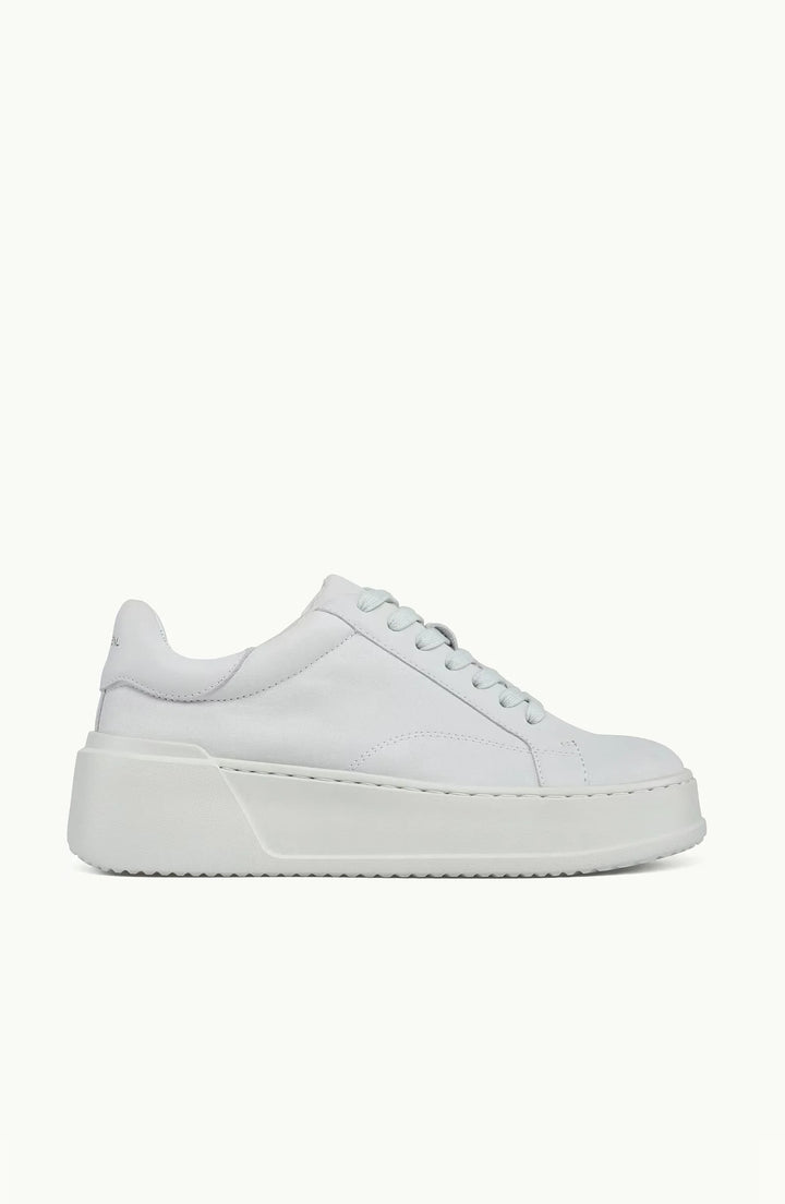 JO SNEAKER