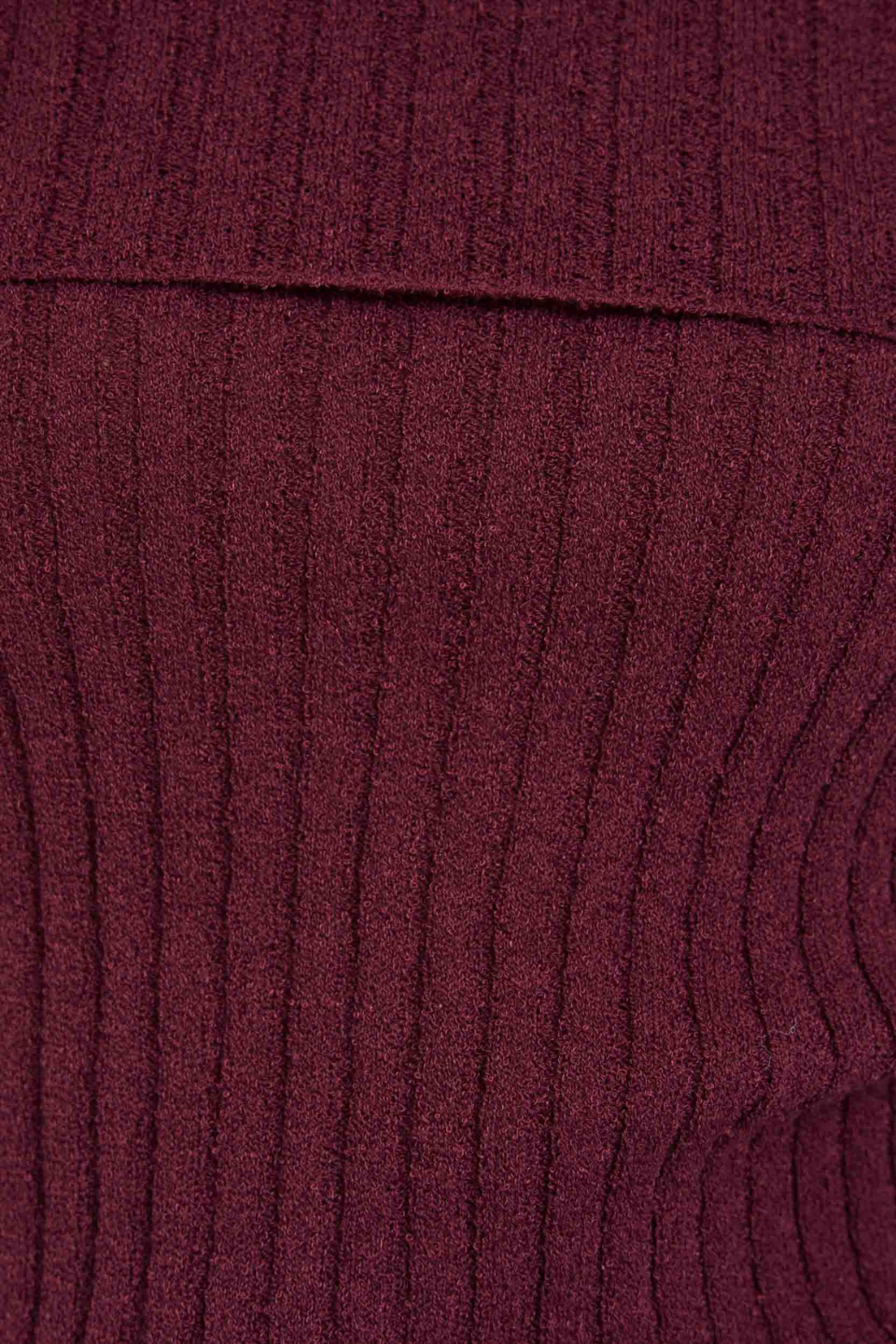 24COLOURS Sloane Off-Shoulder Sweater