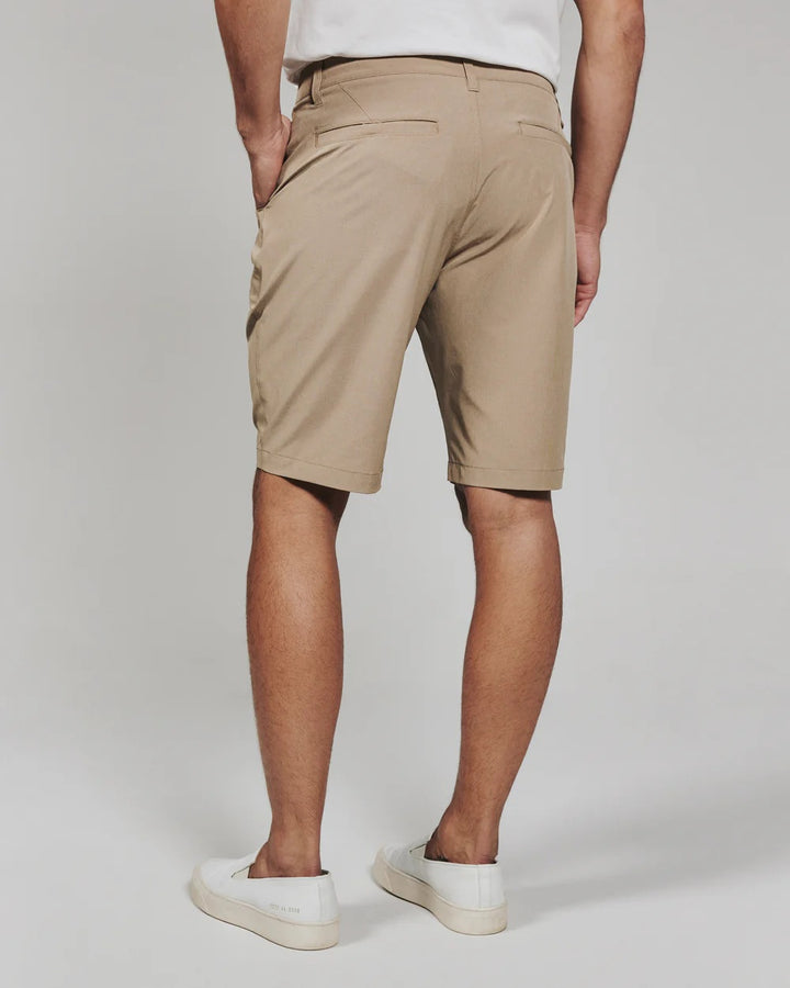 Momentum Hybrid Short