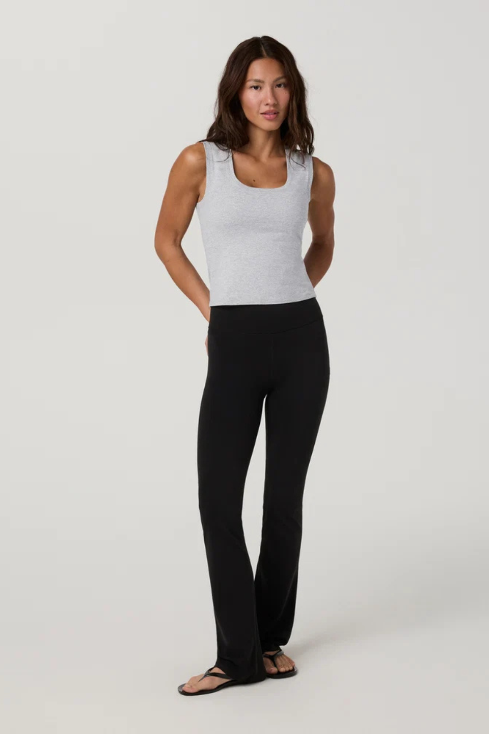 Vuori Halo Essential Scoop Tank