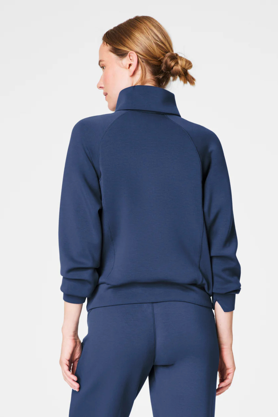 AirEssentials® Half Zip