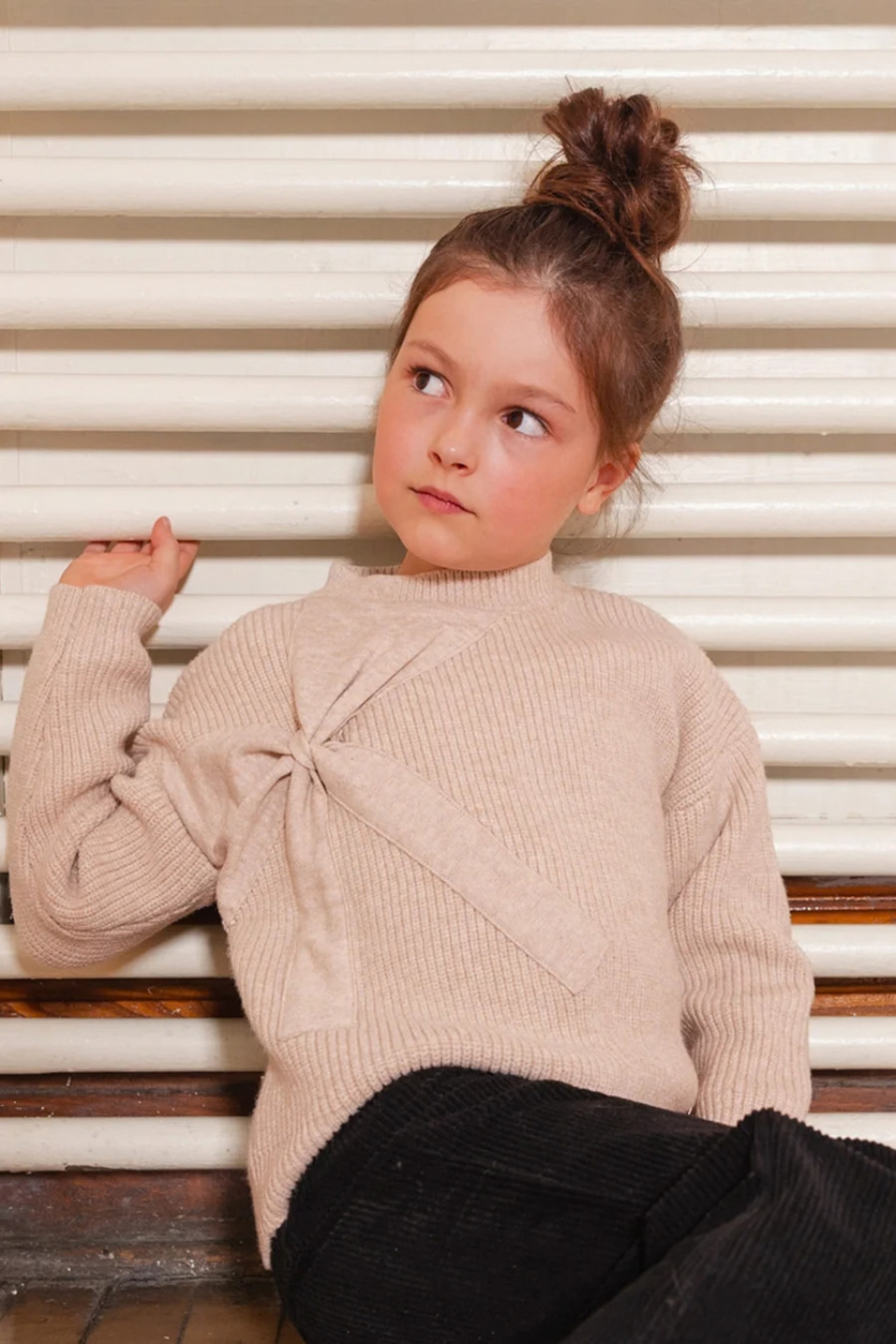 Deux Par Deux Sweater With Bow Beige