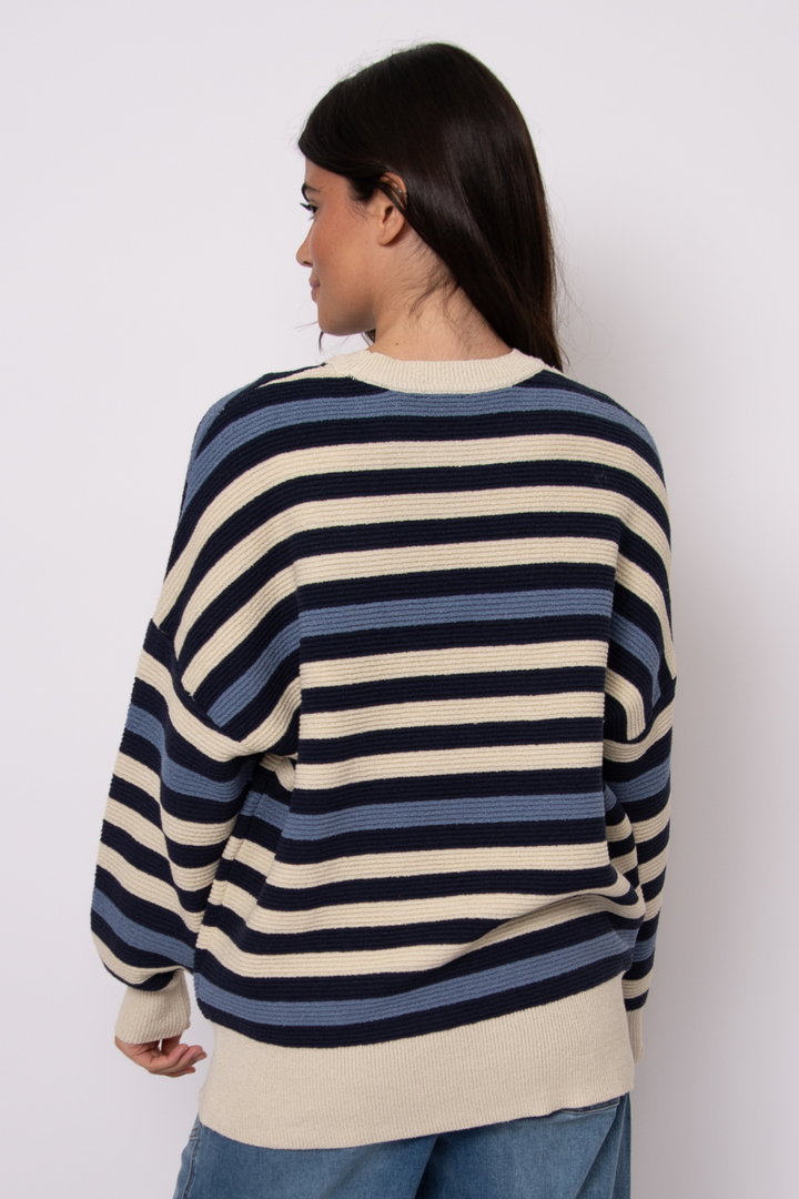 Heida Crewneck Pullover - Hot Peppers Clothing