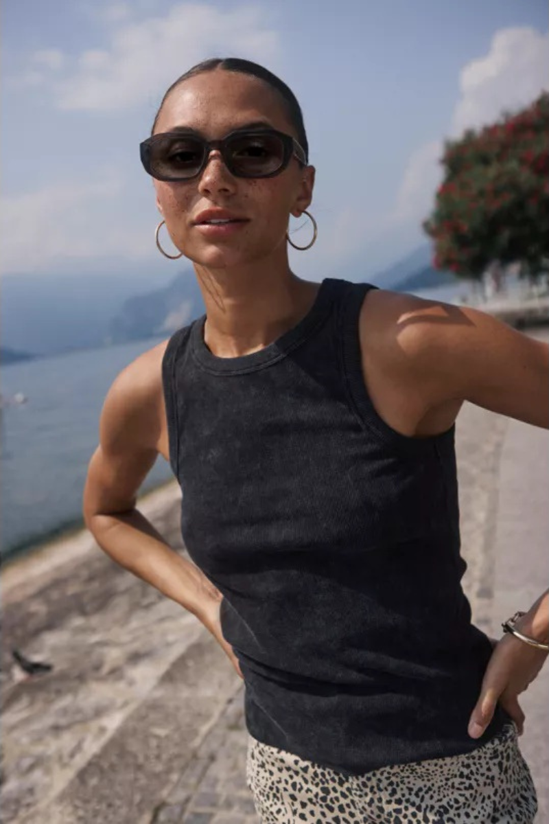 Dodal Tank Top
