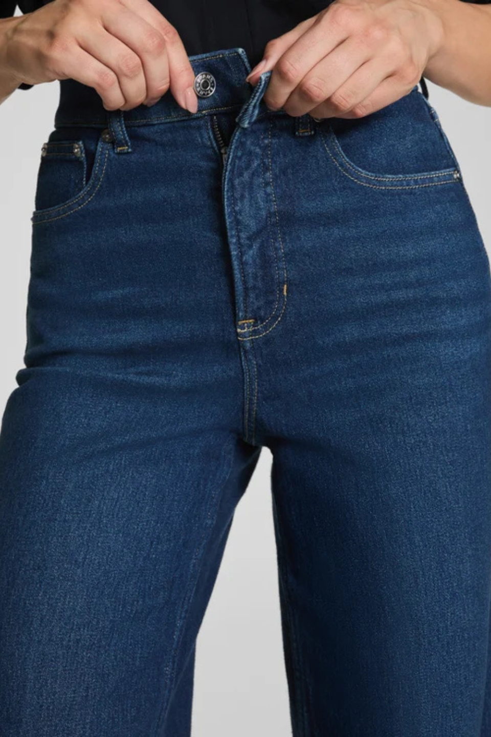 SPANXshape® Authentic 360 Wide Leg Jeans