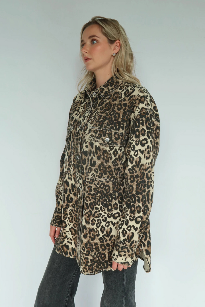 Shania Denim Jacket in Leopard