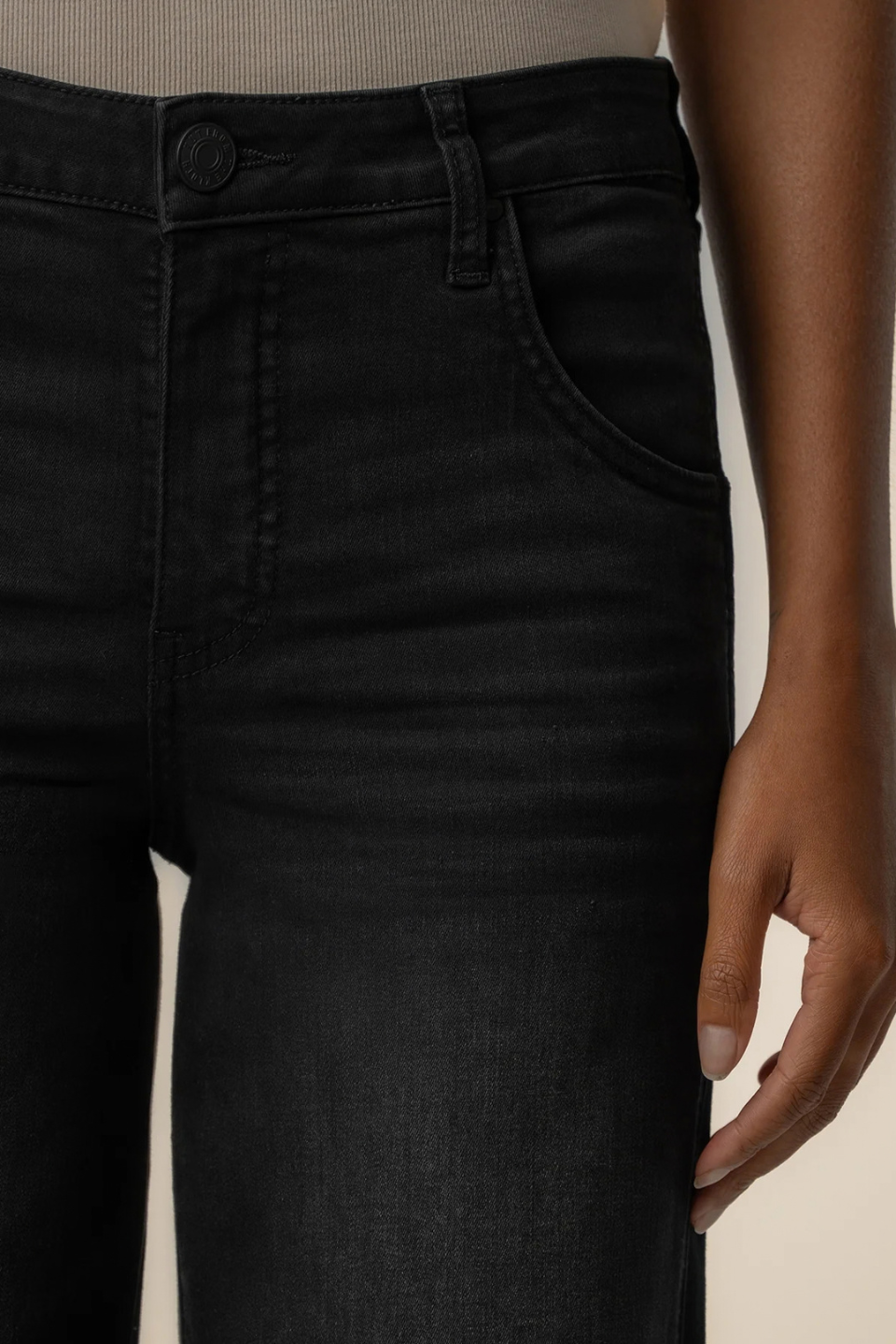 KUT From The Kloth Jodi High Rise Wide Straight Leg