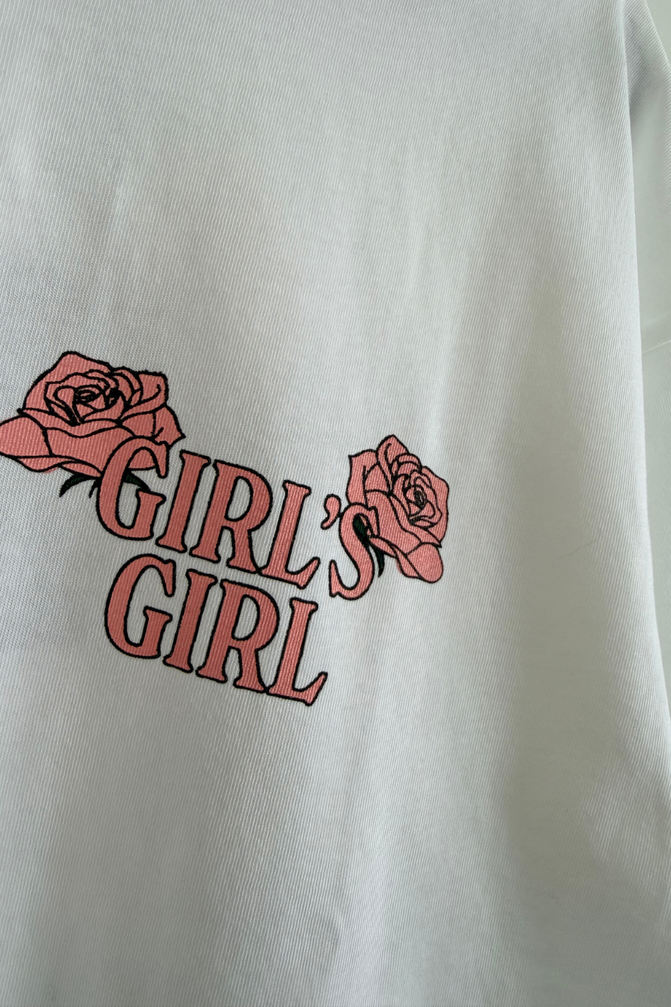 BRUNETTE the lable "Girl&