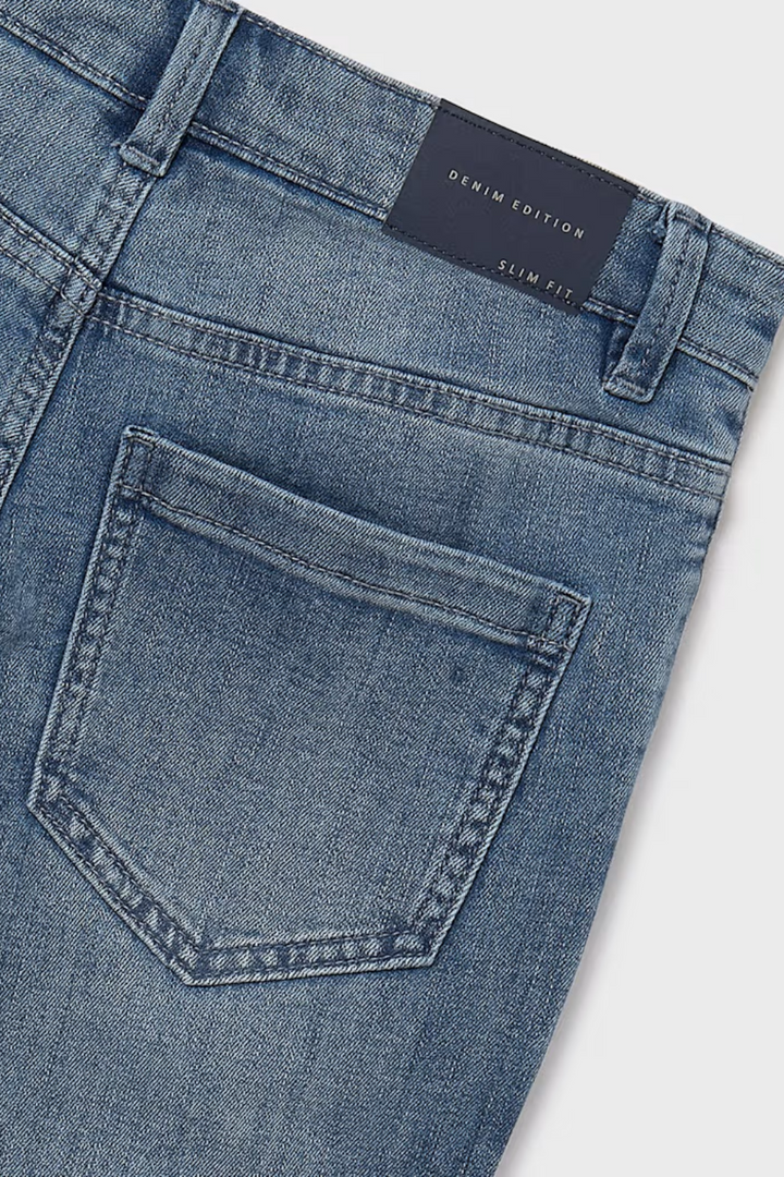Basic Fitted Jeans
