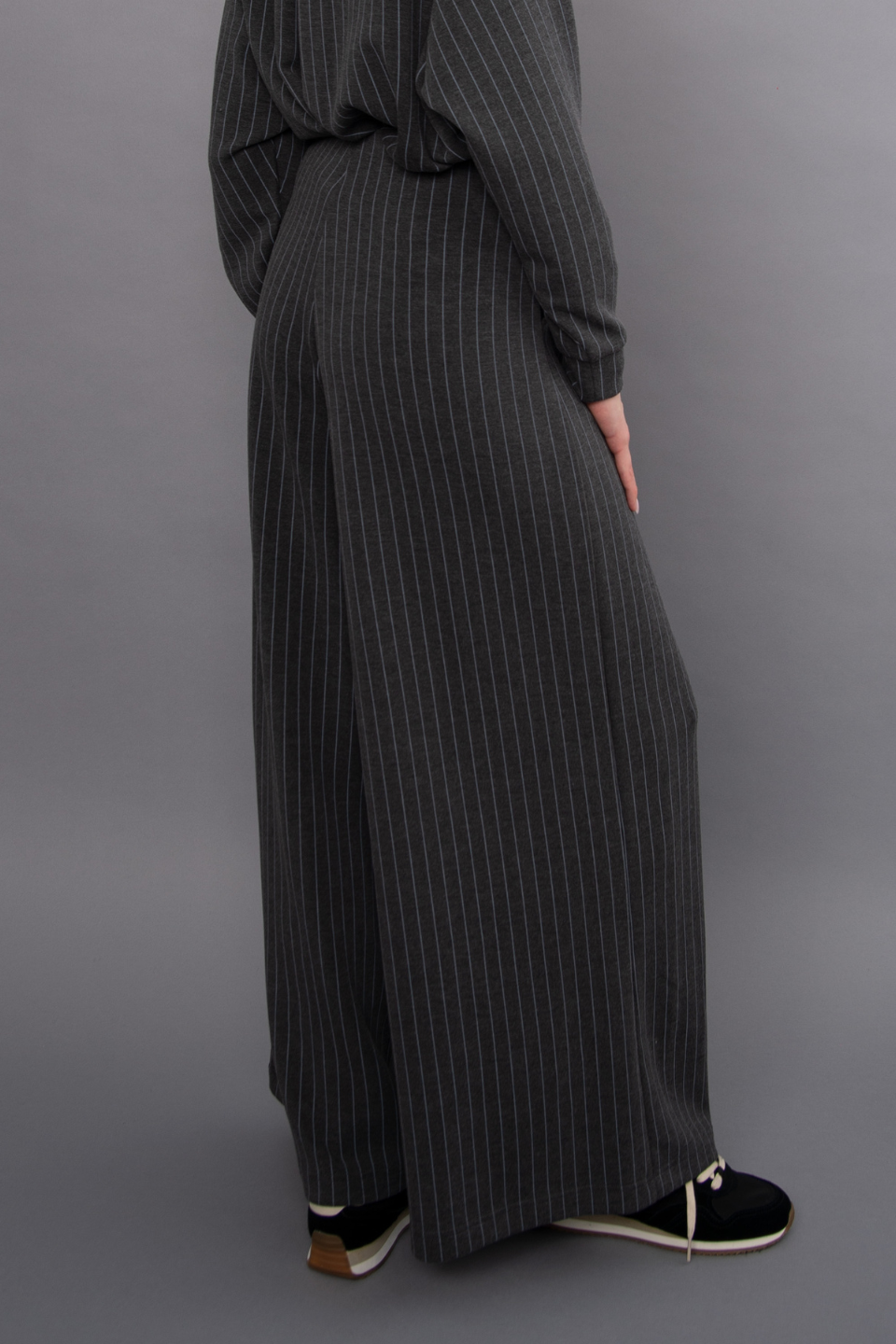 RD Style Caressa Striped Wide-Leg Pant