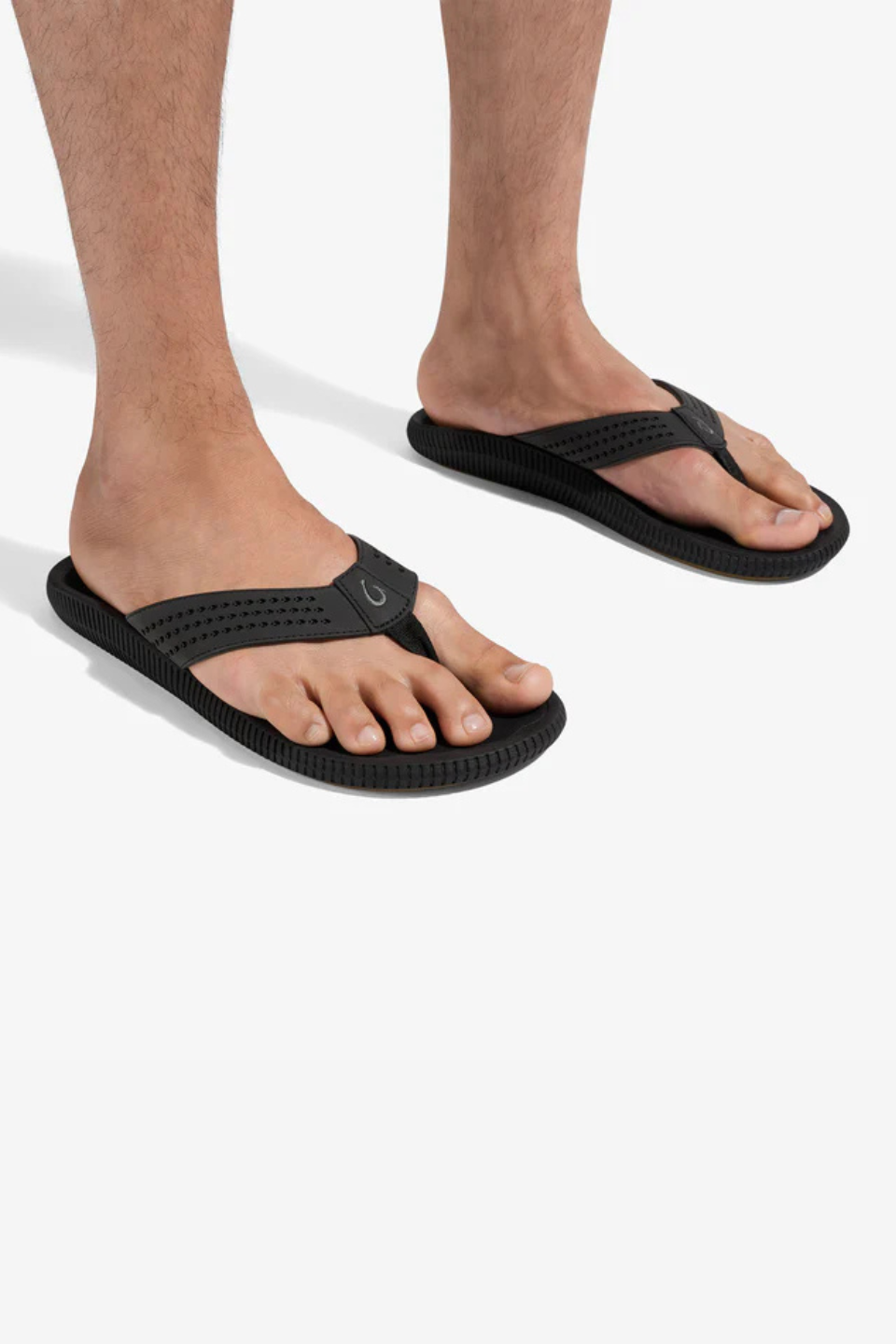 OLUKAI Ulele Men’s Beach Sandals