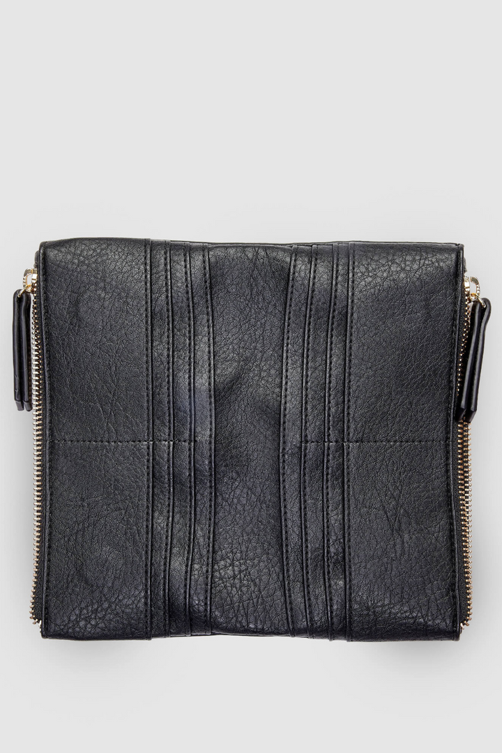 Delta Wallet in Black
