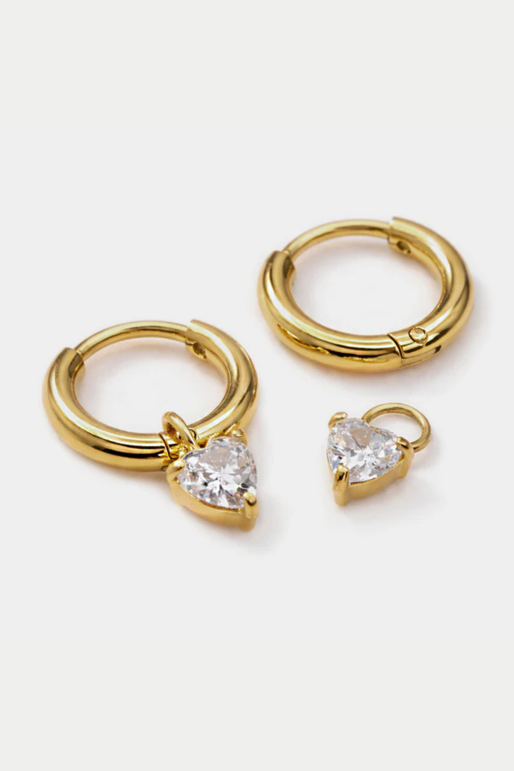 Mini gold huggies earrings in stainless steel &amp; cubic zirconia in heart