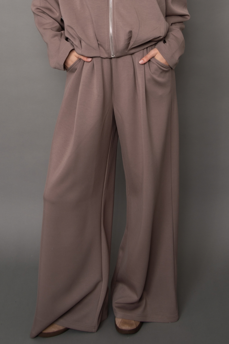 RD Style Pascal Signature Soft Knit Pull-On Wide Leg Pant