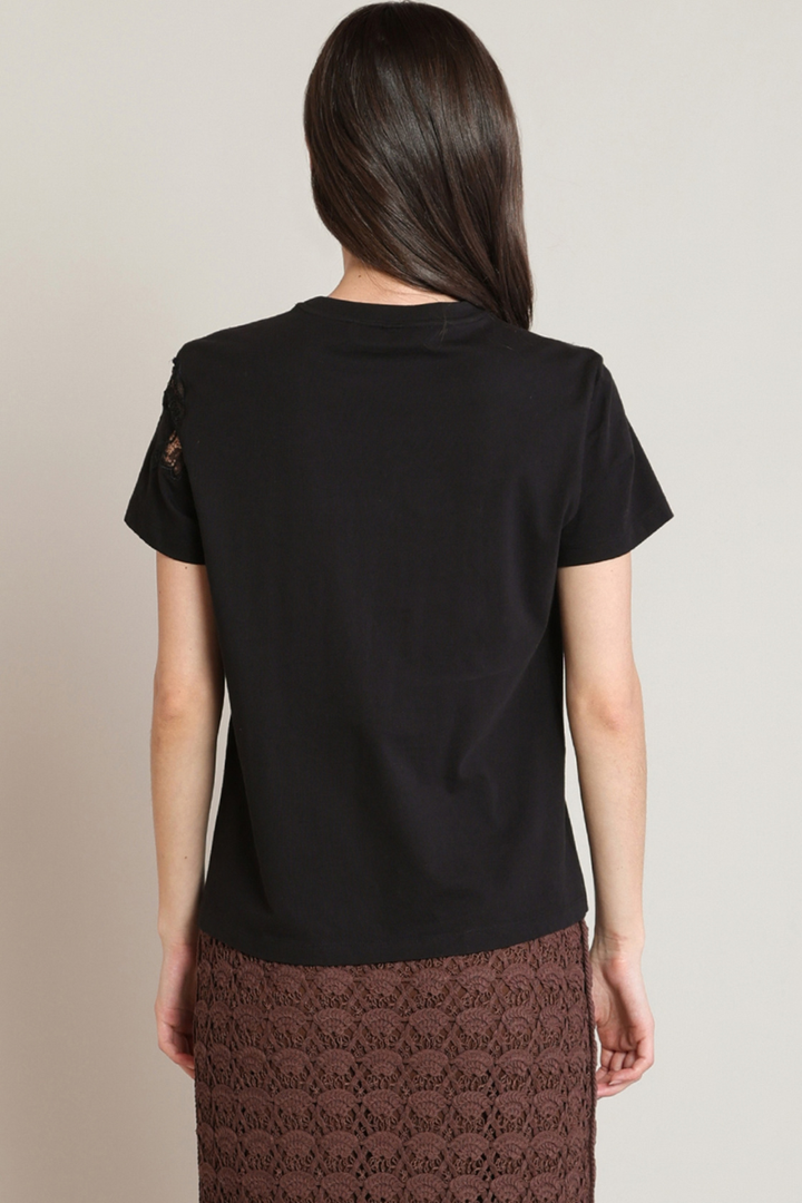Black Tape Veda Lace Embroidery Tee