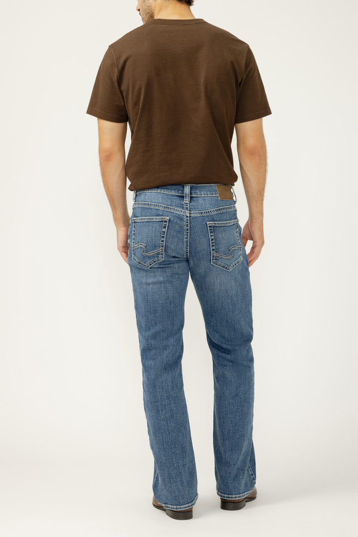 SILVER Zac Relaxed Fit Straight Leg Jeans - Hot Peppers Clothing