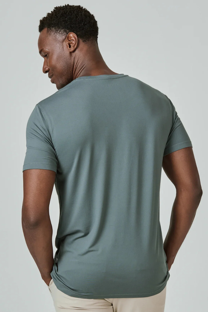 7 Diamonds Core™ Crew Neck Tee