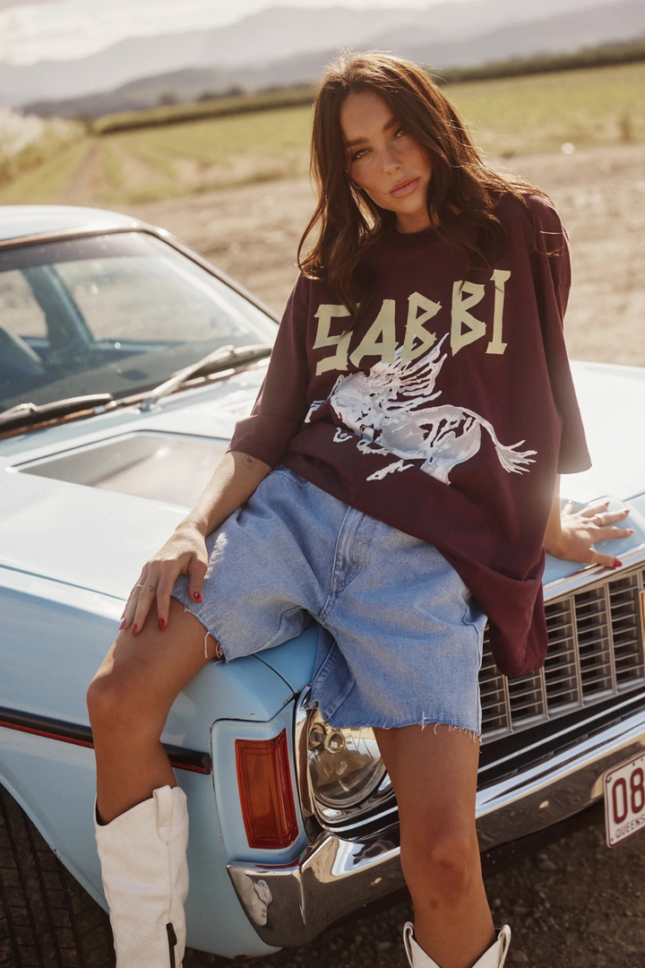 SABBI THE VERY OVERSIZED RHINESTONE TEE - AUBERGINE