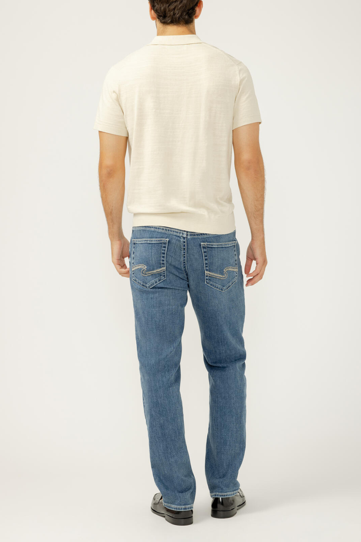 SILVER Grayson Classic Fit Straight Leg Jeans - Hot Peppers Clothing