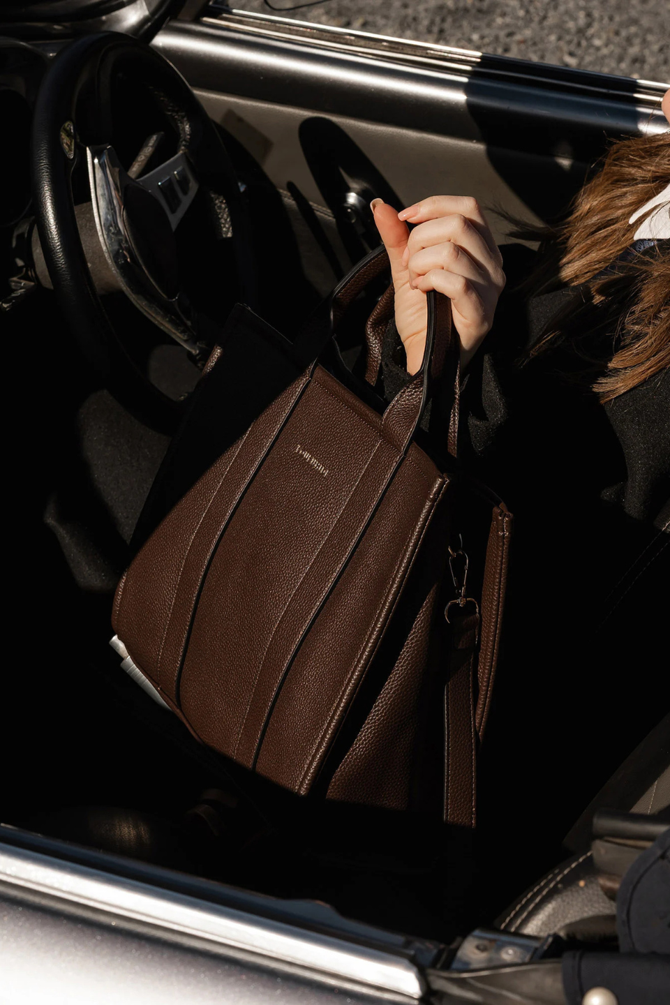 Manhattan Tote Bag in Chocolate