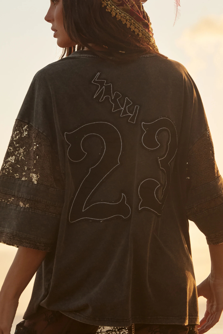 SABBI THE CHASE YOUR DREAMS LACE TEE