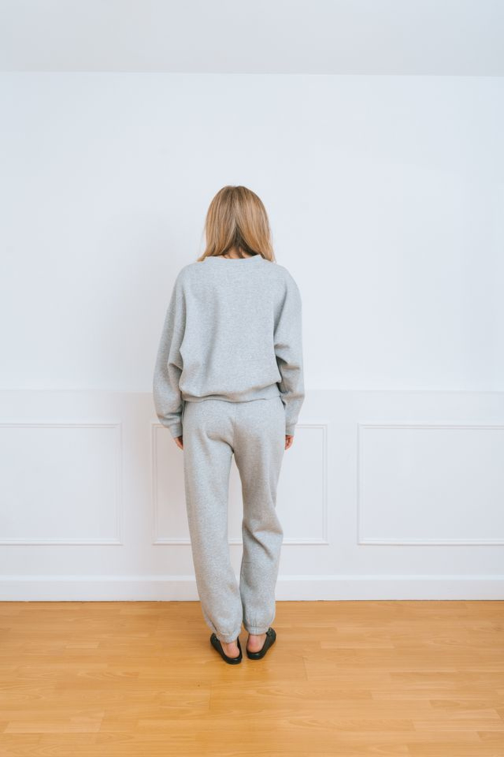 Best Friend Crew in Grey