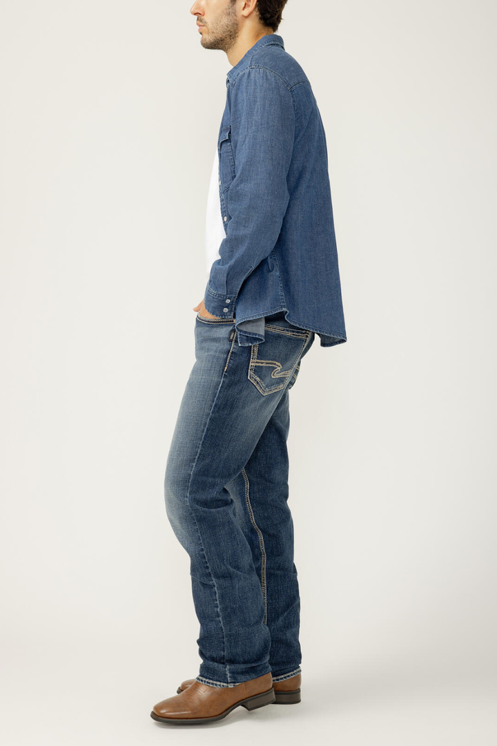 SILVER Grayson Classic Fit Straight Leg Jeans