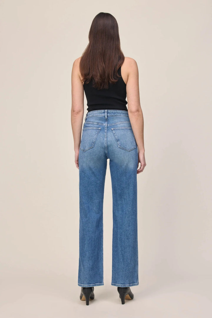 Sat - 90's straight jeans 31"