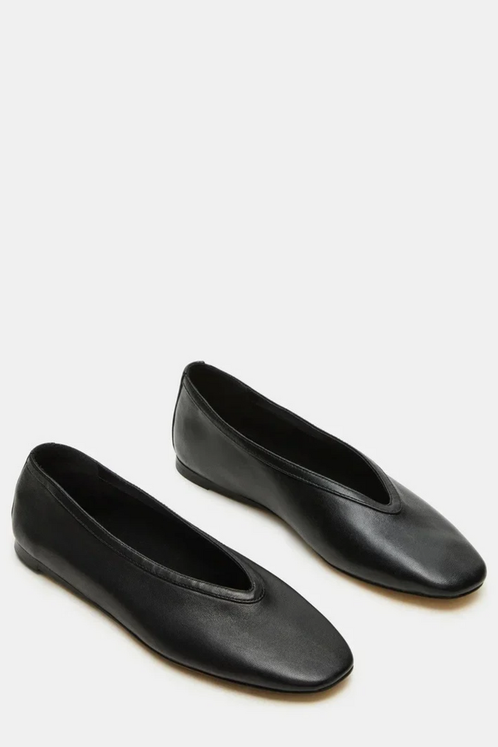 Steve Madden Leni Black Leather Flats