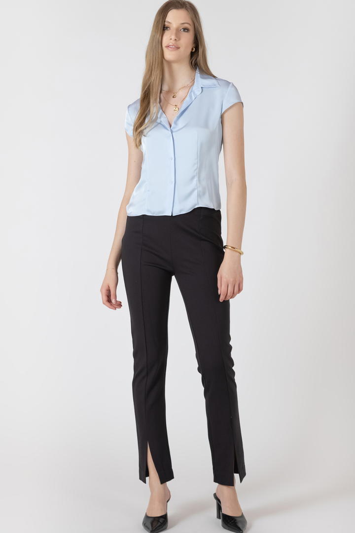Astrid Textured Seamed Button-Front Blouse