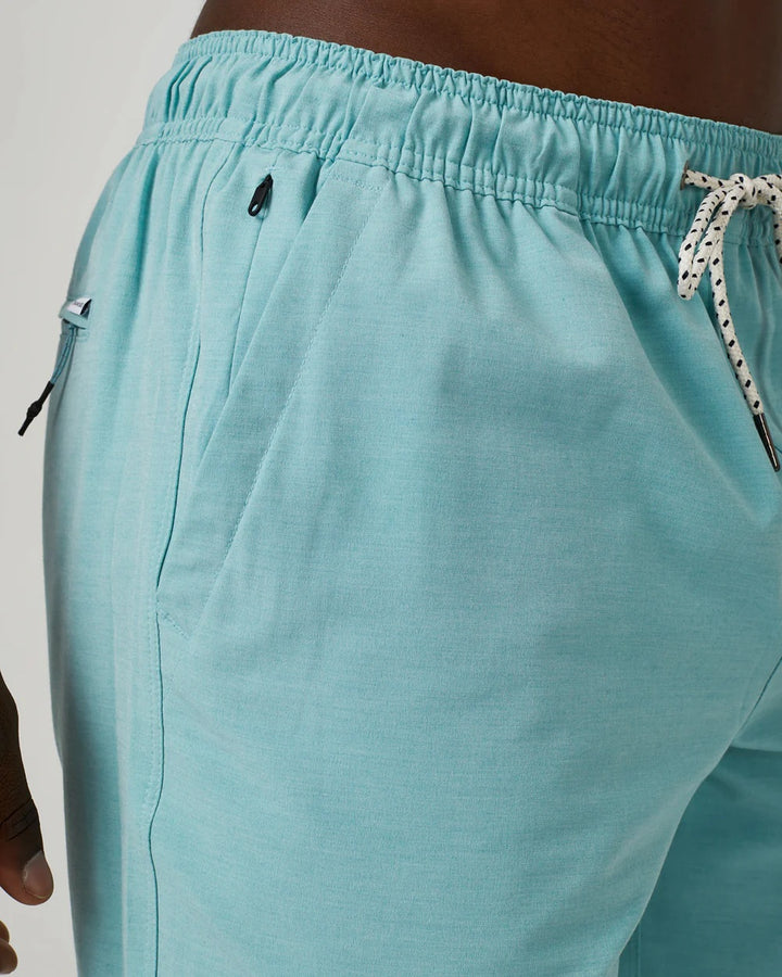 Voyager Hybrid Short