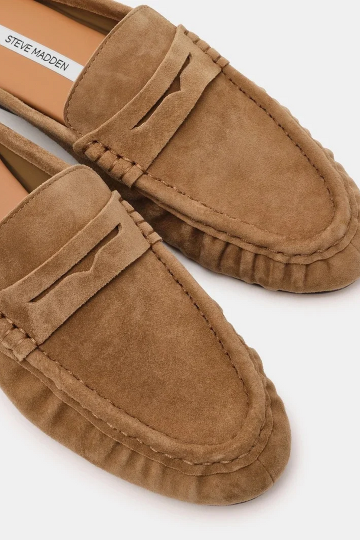 Steve Madden Rafe Taupe Suede Flats
