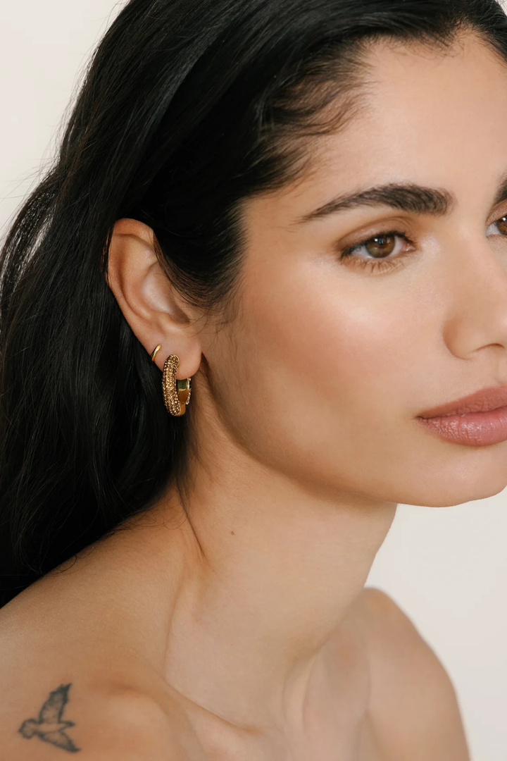HILLBERG &amp; BERK Medium Reversible Sparkle Hoop Earrings