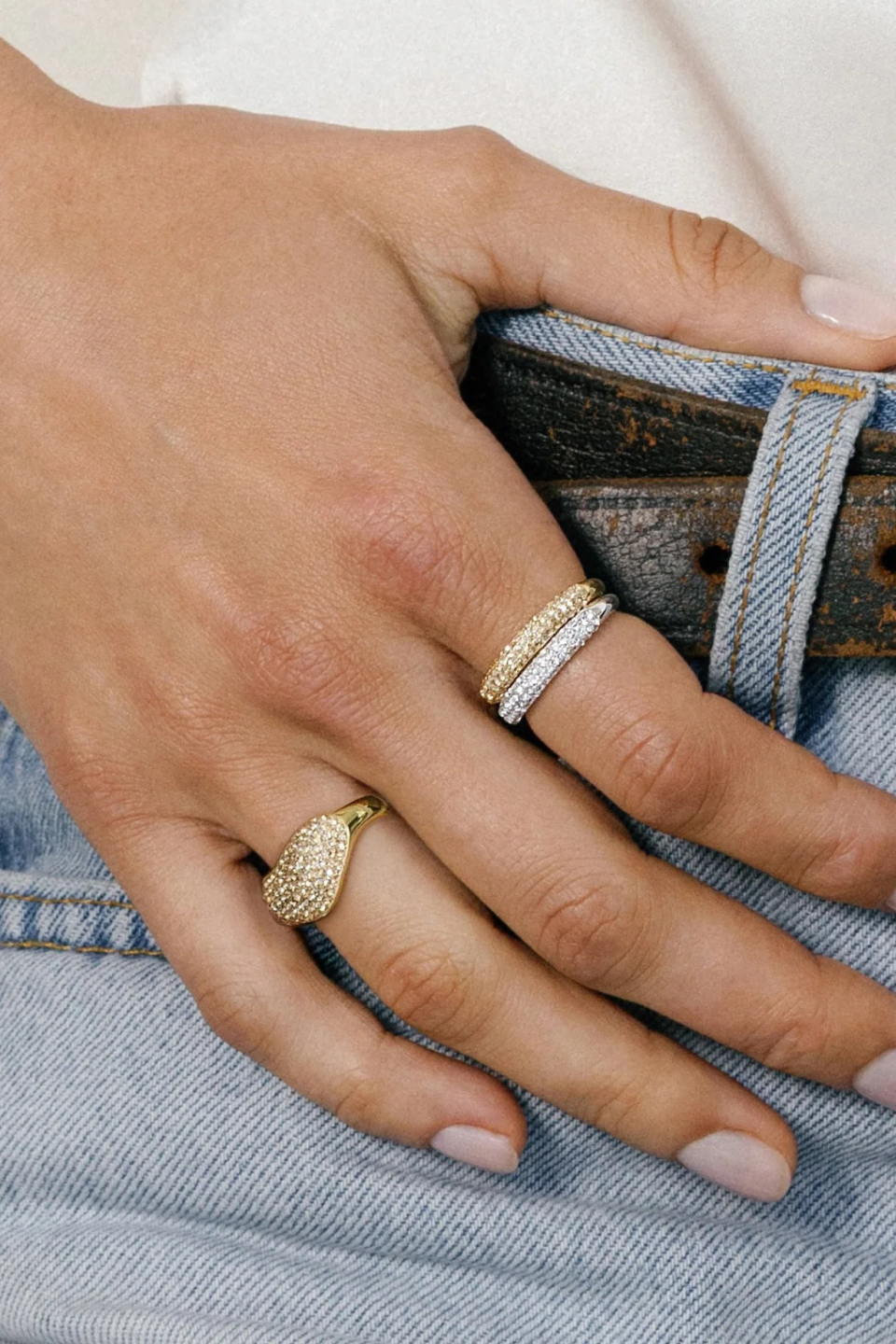 HILLBERG &amp; BERK Sparkle Stacker Ring