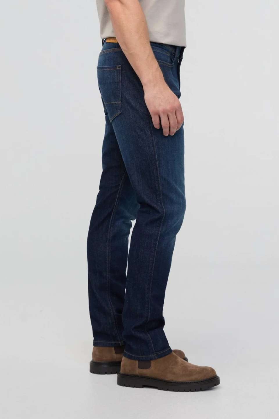 DU/ER Performance Denim Athletic Taper