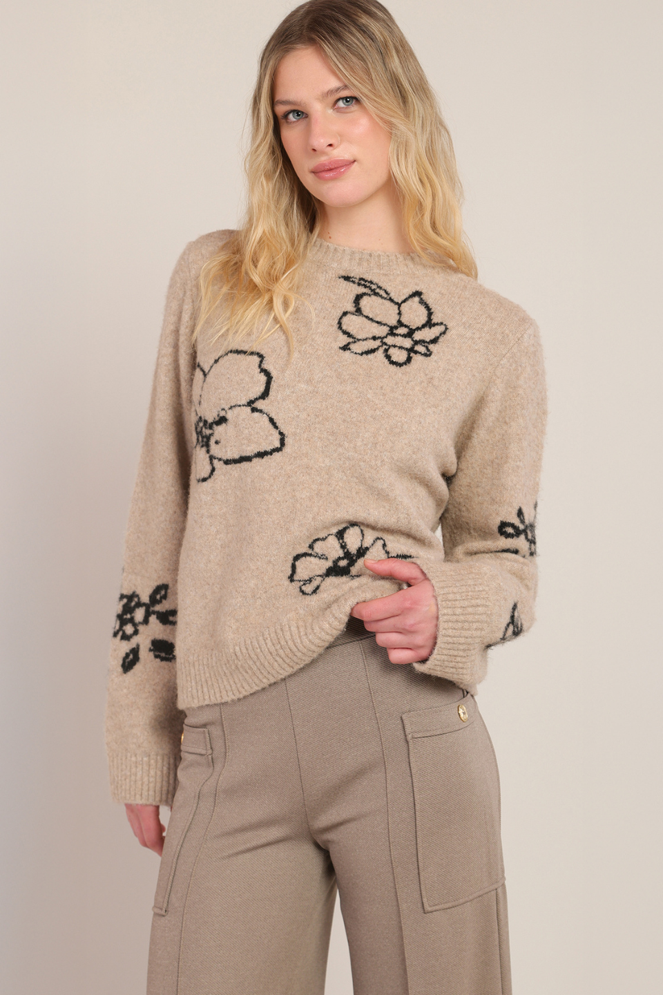 Room 34 Poppy Floral Crewneck Sweater