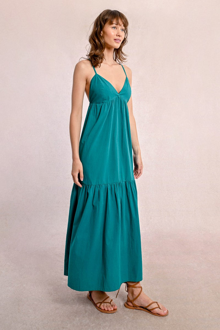 Long dress crossed in the back
