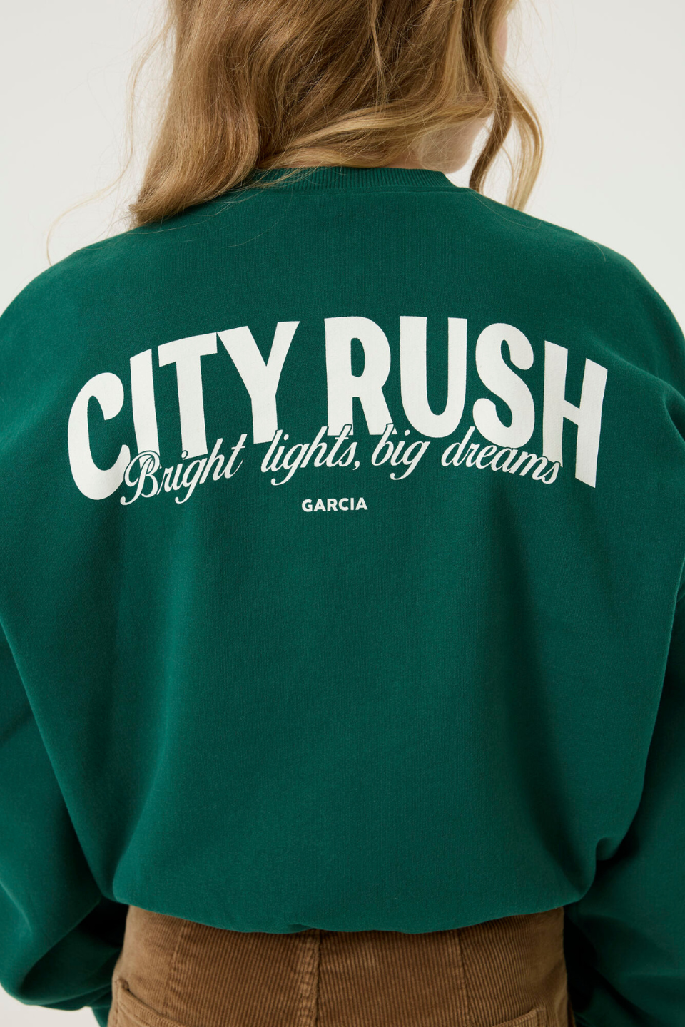 GARCIA Green sweater