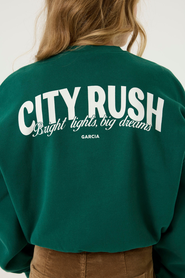 GARCIA Green sweater